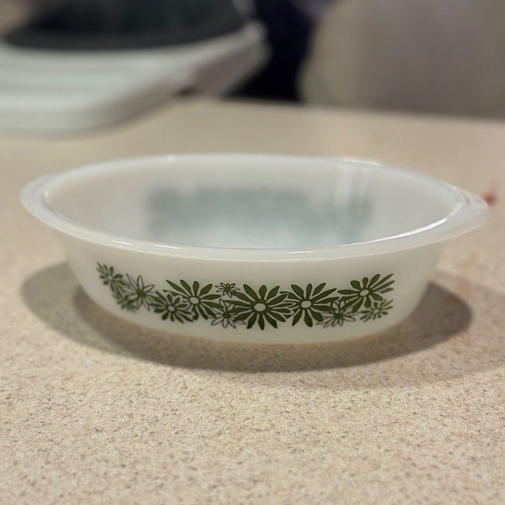 Vintage Pyrex Crazy Daisy Spring Blossom Green Oval Milk Glass Casserole Dish